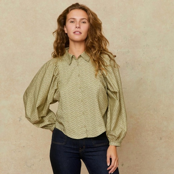 Christy Dawn | The Darian Blouse | Geo Ditsy Sage - Picture 4 of 10
